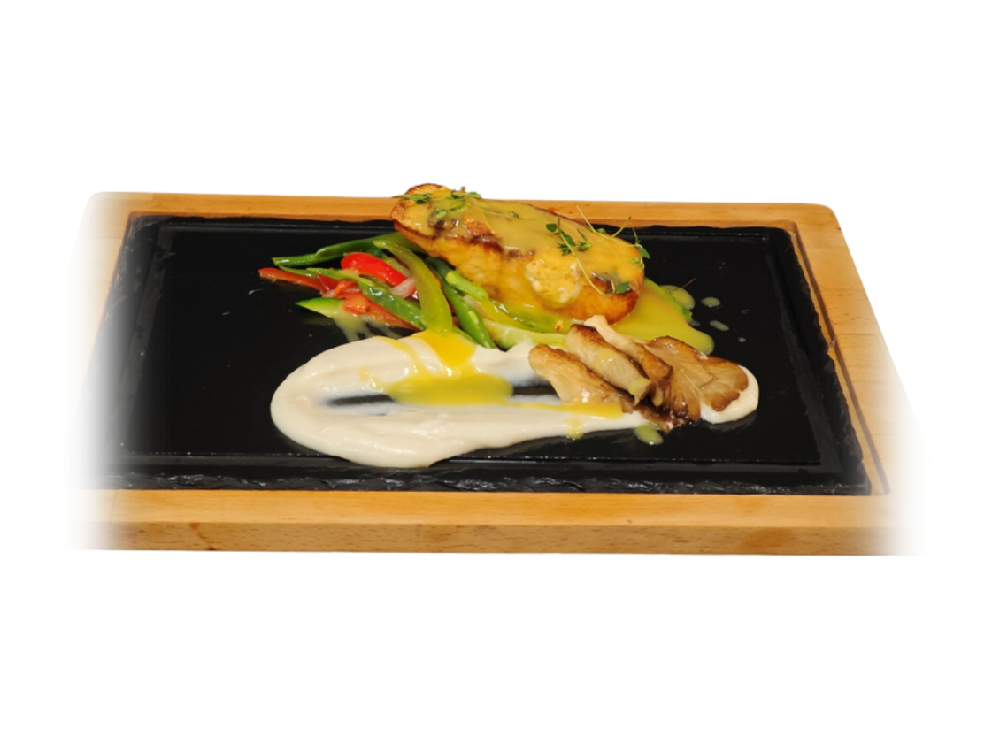 Salmon with Hollandaise Sauce (180GR) (720 Calorie)