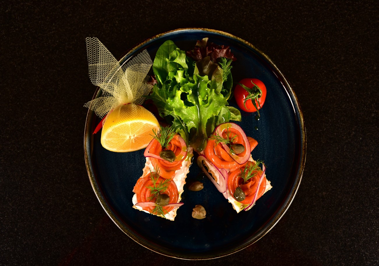 Smoked Salmon(388 Calorie)